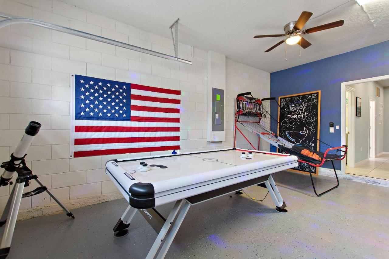 Stylish Cozy Family Getaway With Private Pool And Lake View Kissimmee Exterior photo